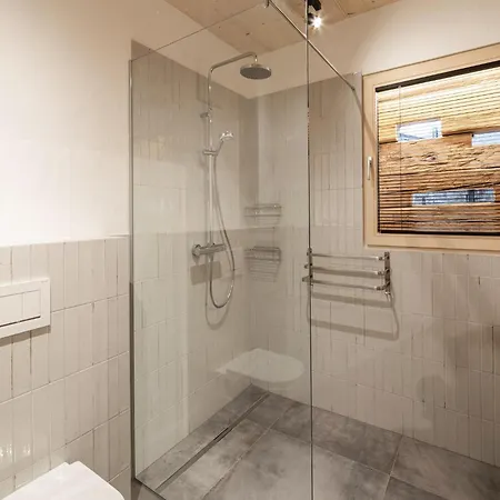 Domek alpejski Charming Chalet-style Feeder House Matrei in Osttirol