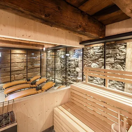 Charming Chalet-style Feeder House Domek alpejski *